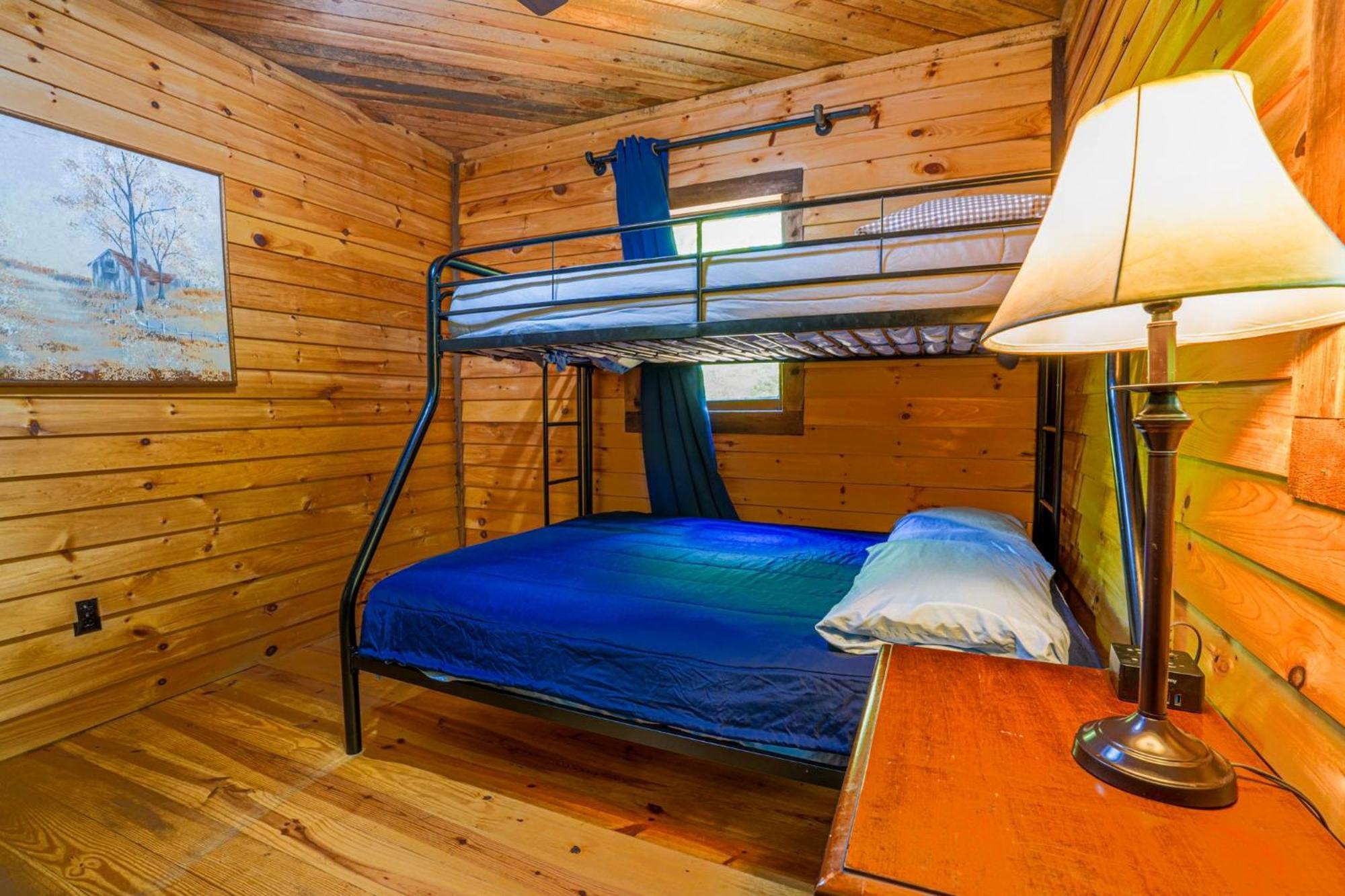 The Big Little Cabin - Hot Tub & Playground Dahlonega Dış mekan fotoğraf